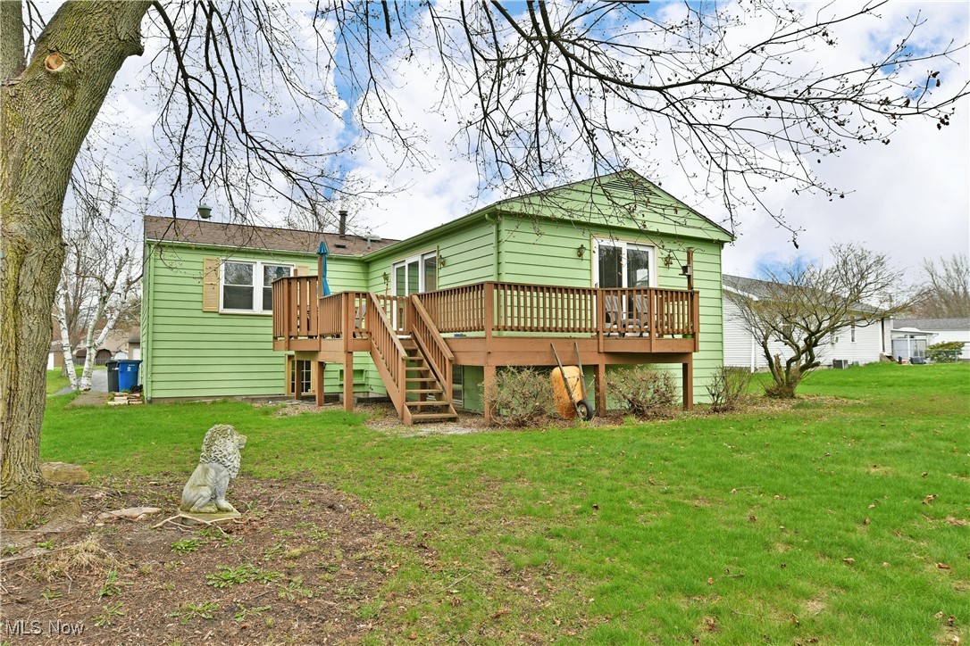 8094 Castle Rock Drive, Warren, Ohio image 44