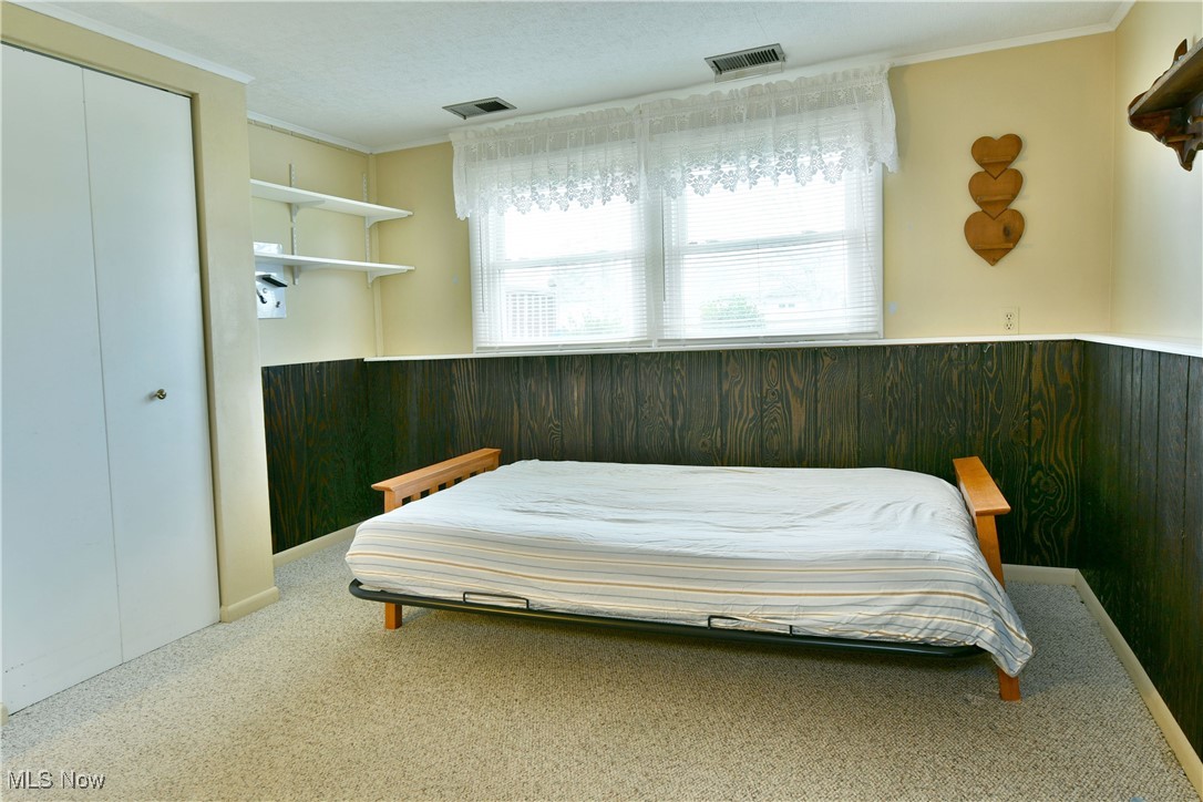 8094 Castle Rock Drive, Warren, Ohio image 36
