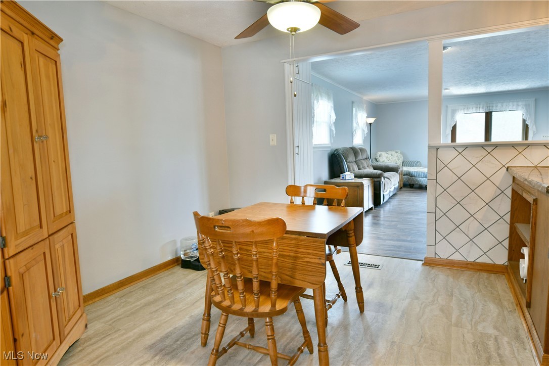8094 Castle Rock Drive, Warren, Ohio image 11