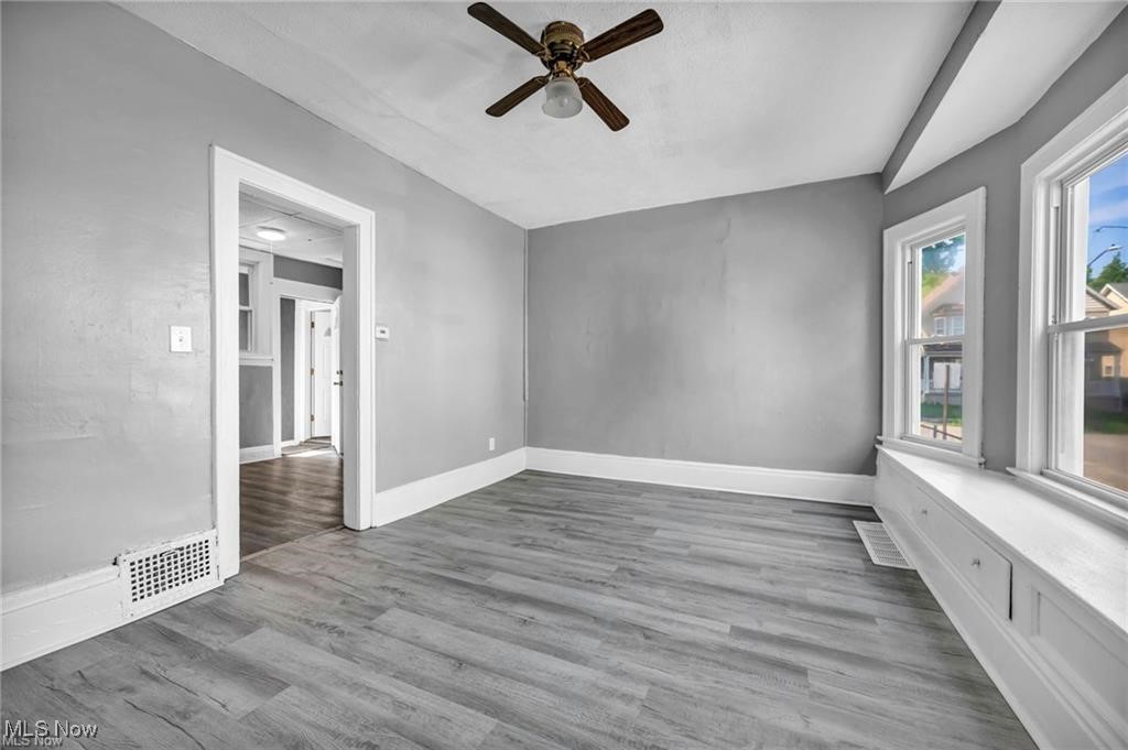 Superior Park 05 - Residential Income