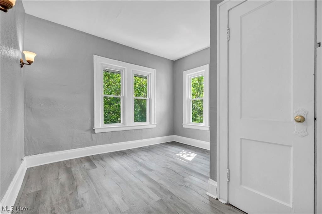 Superior Park 05 - Residential Income