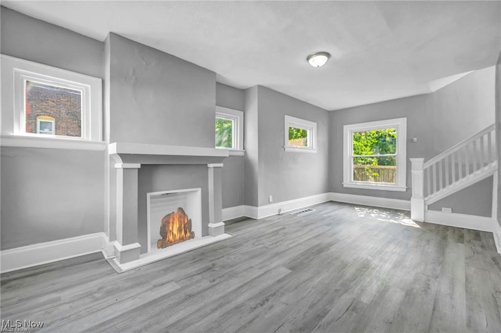 Superior Park 05 - Residential Income