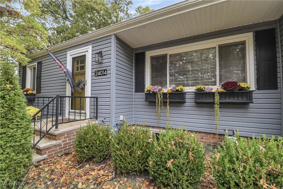 24014 Wolf Road