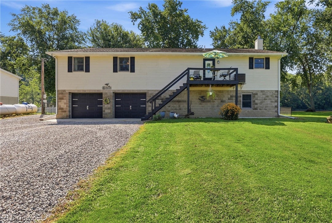 9350 Shady Lane