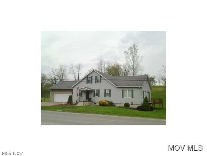This is it! 3 bedrooms, 2 baths on nearly an acre lot. Just off Route 339 is where you'll find this meticulous 1 1/2 story home. Gas log fireplace in living room & beautiful kitchen with granite counter tops. Located close to stores & minutes from town.  Elem: Barlow-Vincent Elementary Scho  Elem/Bus: Y  JrHigh: Barlow Vincent  JrHigh/Bus: Y  High: Warren High School  High/Bus: Y  Fire: VOL  Police: SHF  PossFreeGas: N  ;SQFT=Fin L1:2390, Fin Above:2390, Fin Total:2390, Unfin L2:800, Unfin Above:800;GAR= 2 Car Att, Heated, Opener(s);PRKG= Off Street