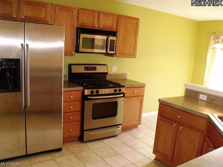 New Hampton Ph 11 - Residential Lease