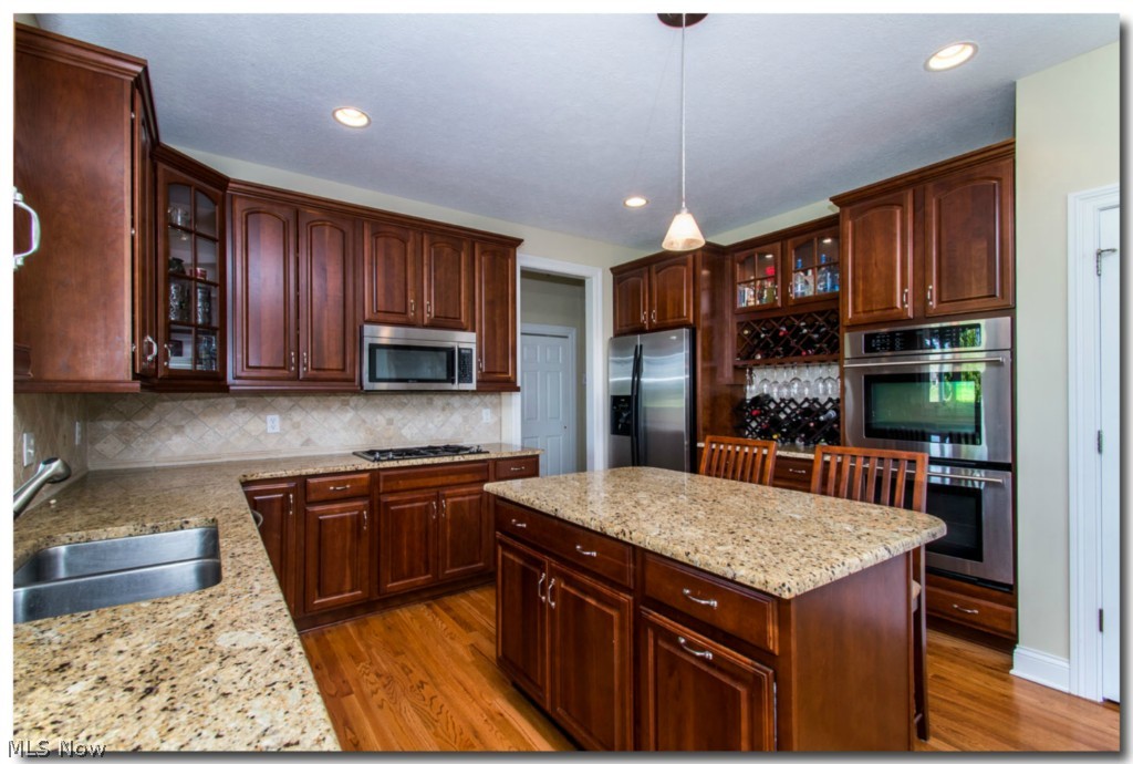 Red Tail Dev 11 - Residential