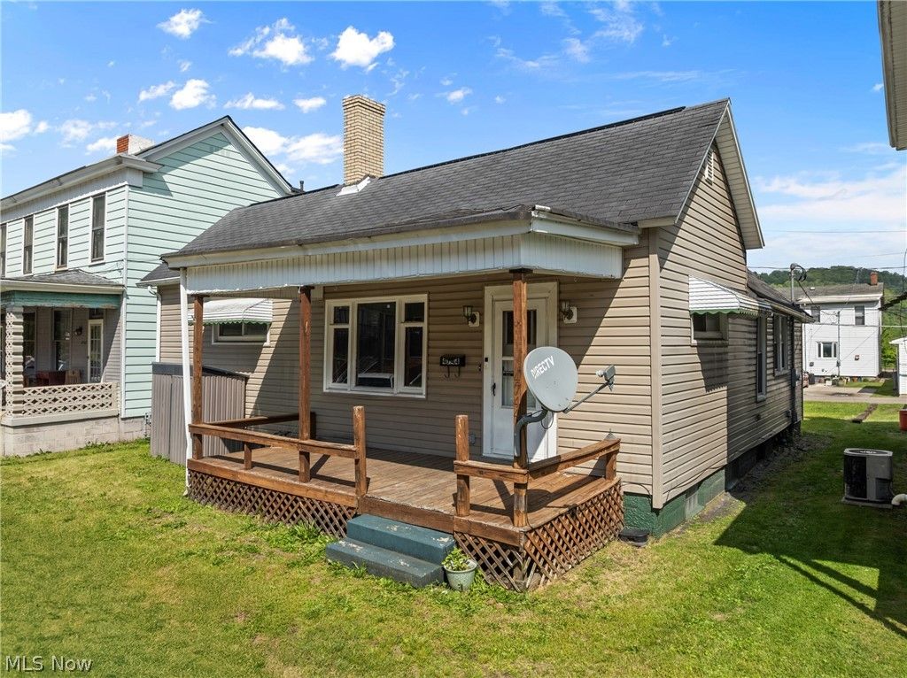 Photo of 4744 Noble Street, Bellaire, OH 43906 (MLS # 5209008)