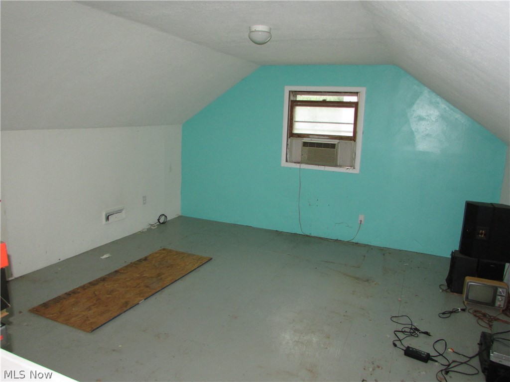 Kneale - Residential