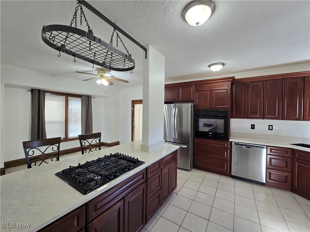 H G Renker & J Kronenberger Su - Residential