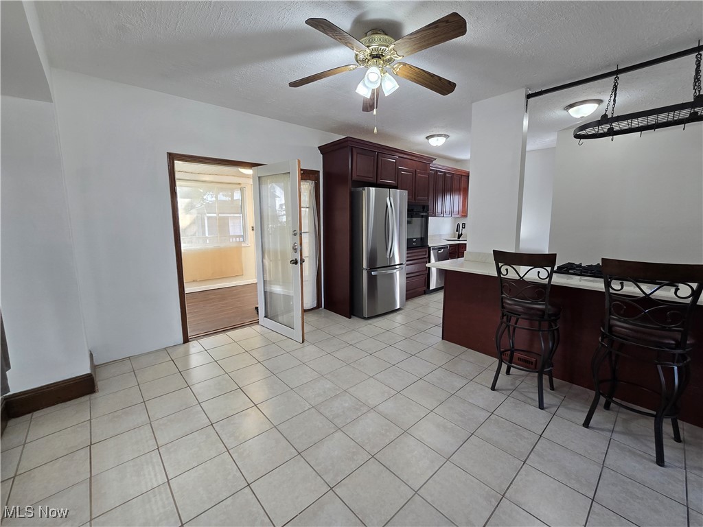 H G Renker & J Kronenberger Su - Residential