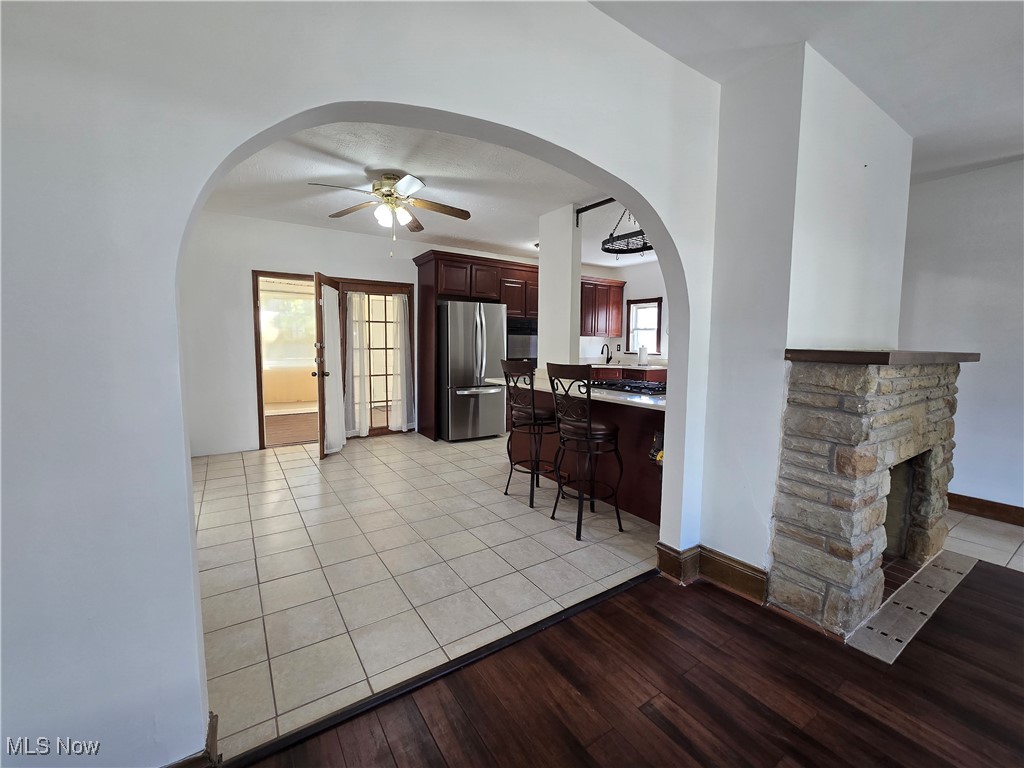 H G Renker & J Kronenberger Su - Residential