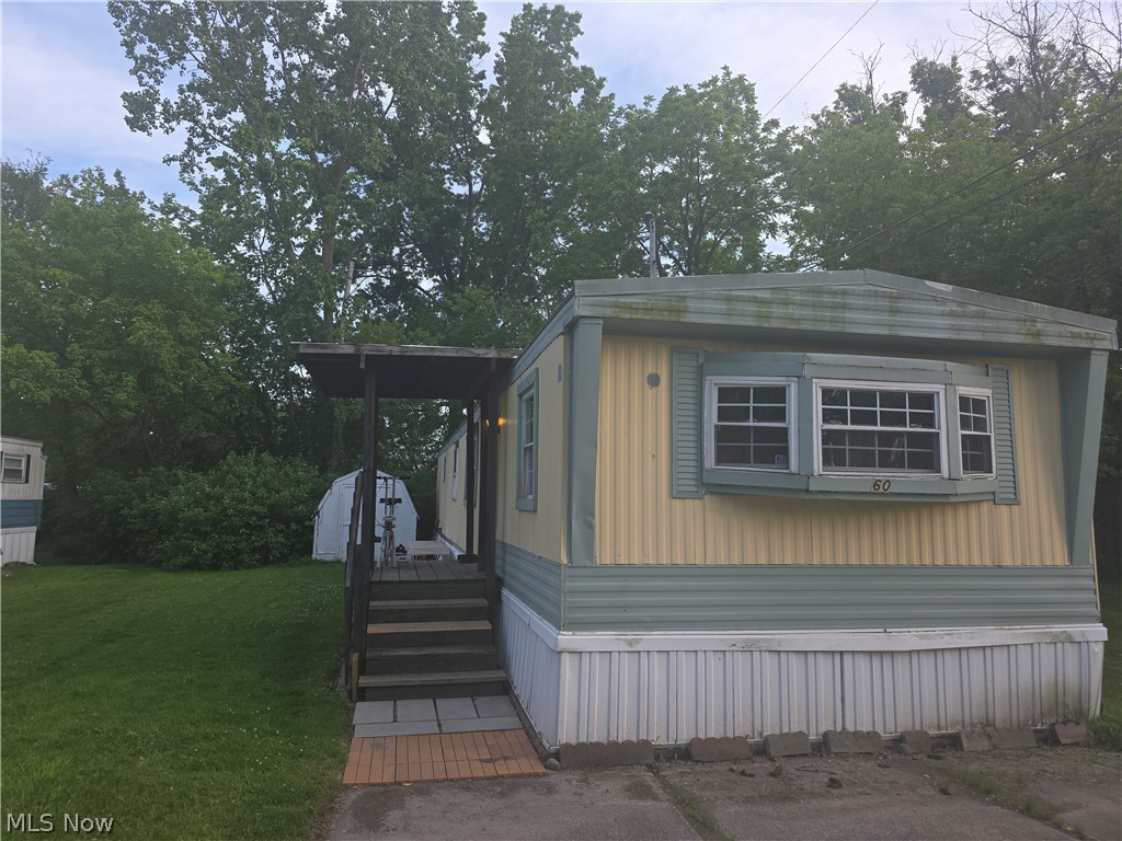 Oak Leaf Mobile Home Park - Residential