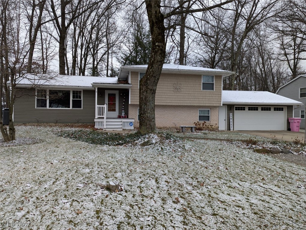 2164 Satinwood Drive, Mansfield, Ohio image 1