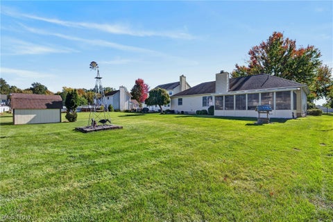 Tiny photo for 5900 S Mayflower Drive, Lorain, OH 44053 (MLS # 5254062)