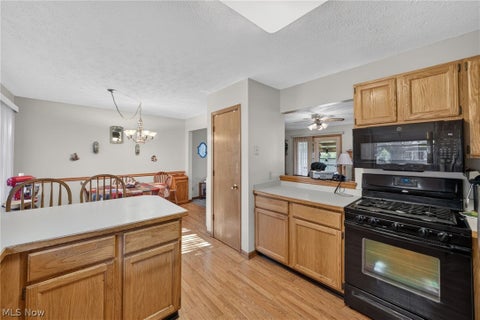 Tiny photo for 5900 S Mayflower Drive, Lorain, OH 44053 (MLS # 5254062)