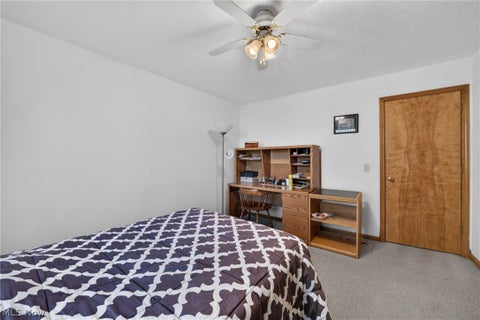 Tiny photo for 5900 S Mayflower Drive, Lorain, OH 44053 (MLS # 5254062)