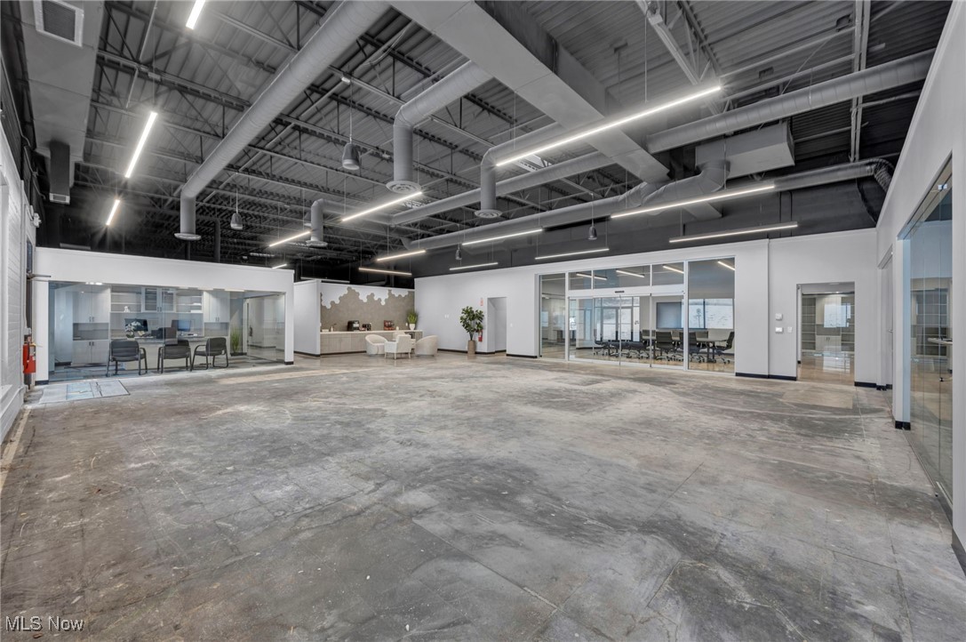 Woodland Glen - Commercial Sale