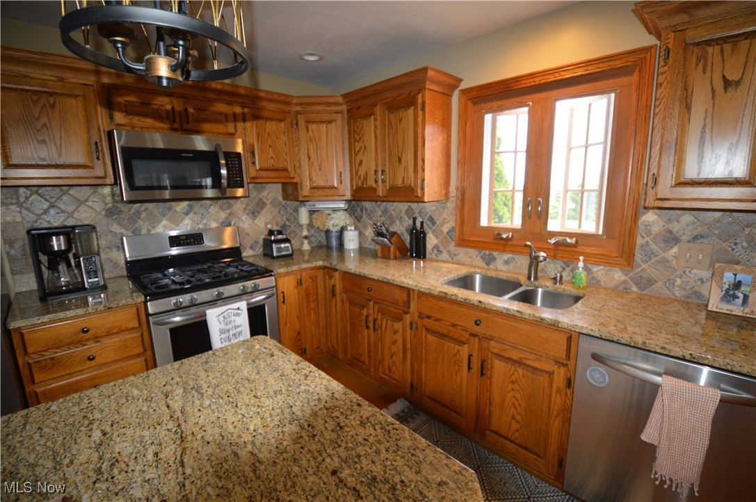 6125 Springridge Drive, Petersburg, Ohio image 19