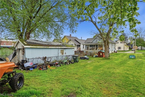 Tiny photo for 113 15th Street NW, Barberton, OH 44203 (MLS # 5210246)