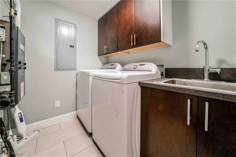 Tiny photo for 5118 Shepherds Glen GLN #59, Willoughby, OH 44094 (MLS # 5255464)