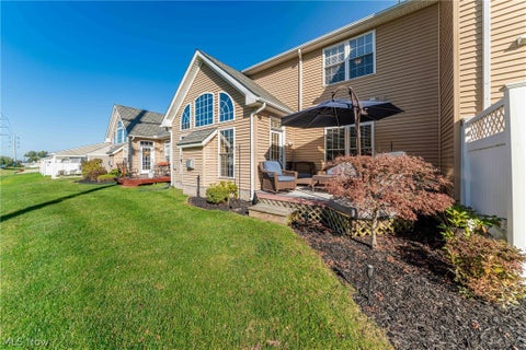 Tiny photo for 5118 Shepherds Glen GLN #59, Willoughby, OH 44094 (MLS # 5255464)