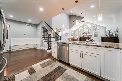 Tiny photo for 5118 Shepherds Glen GLN #59, Willoughby, OH 44094 (MLS # 5255464)