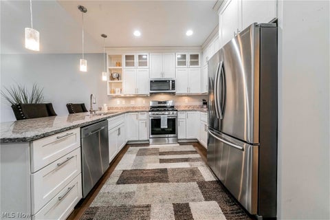Tiny photo for 5118 Shepherds Glen GLN #59, Willoughby, OH 44094 (MLS # 5255464)