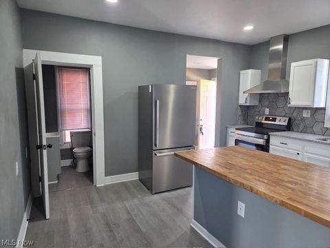 Tiny photo for 1523 Linden Avenue, Zanesville, OH 43701 (MLS # 5188423)