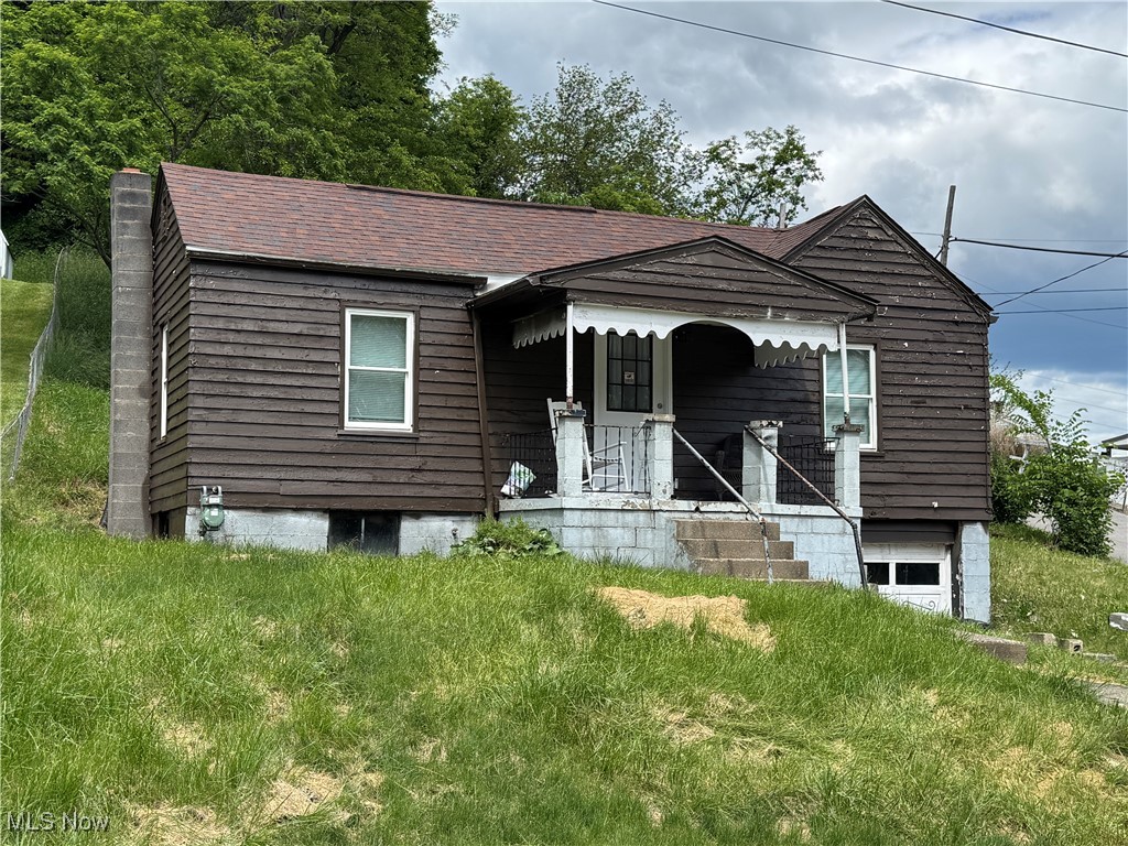 608 Columbus Avenue, Martins Ferry, Ohio image 2