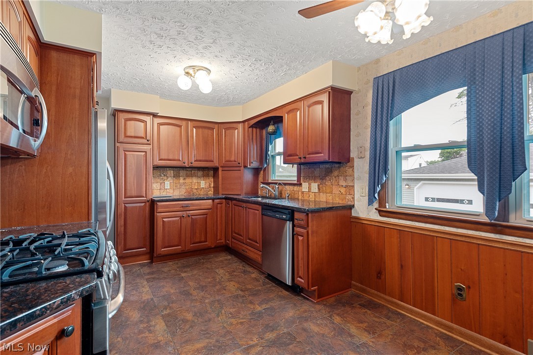 Idora Lane - Residential