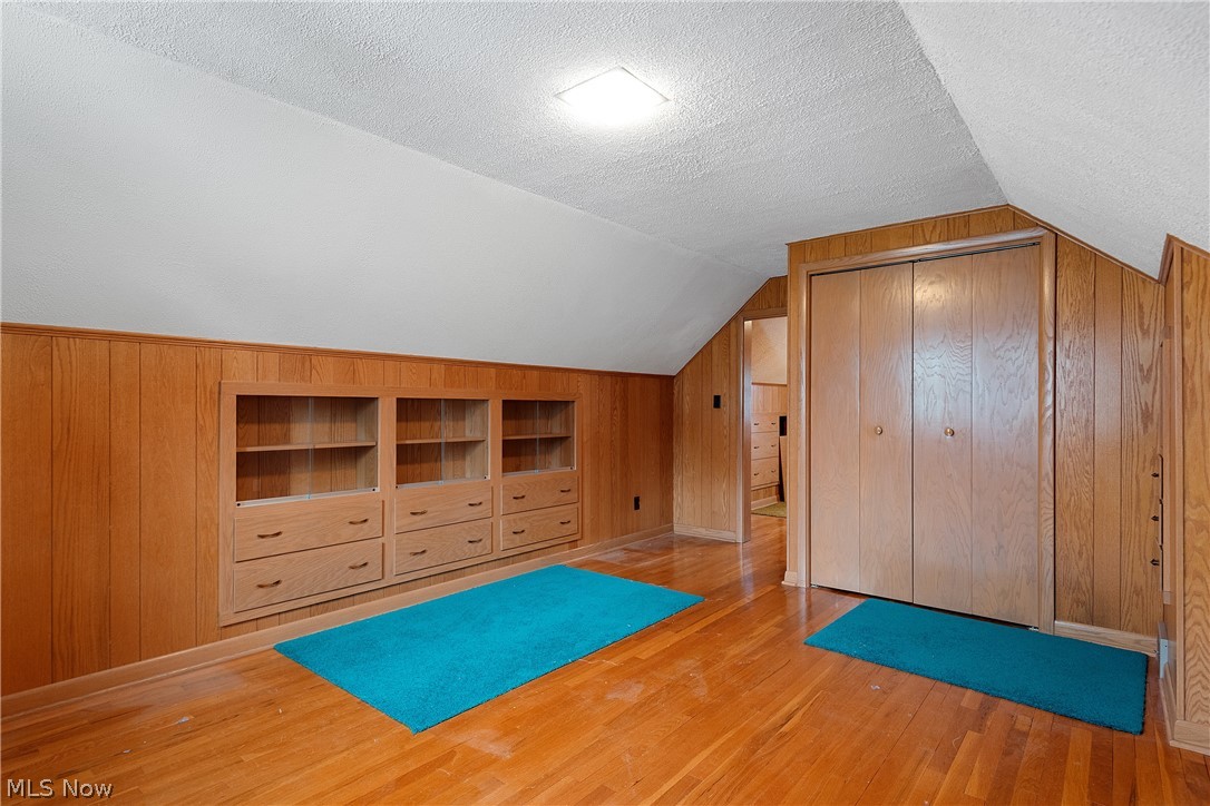Idora Lane - Residential