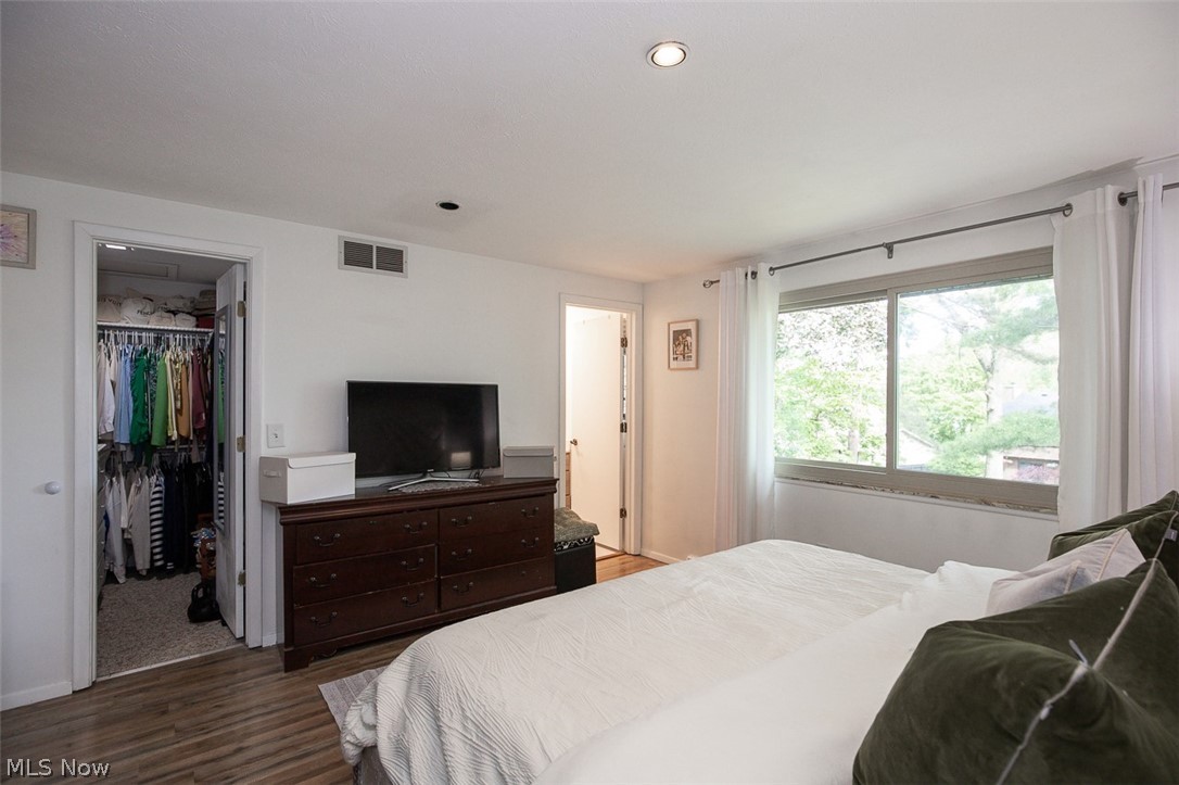 Hunting Meadows - Residential
