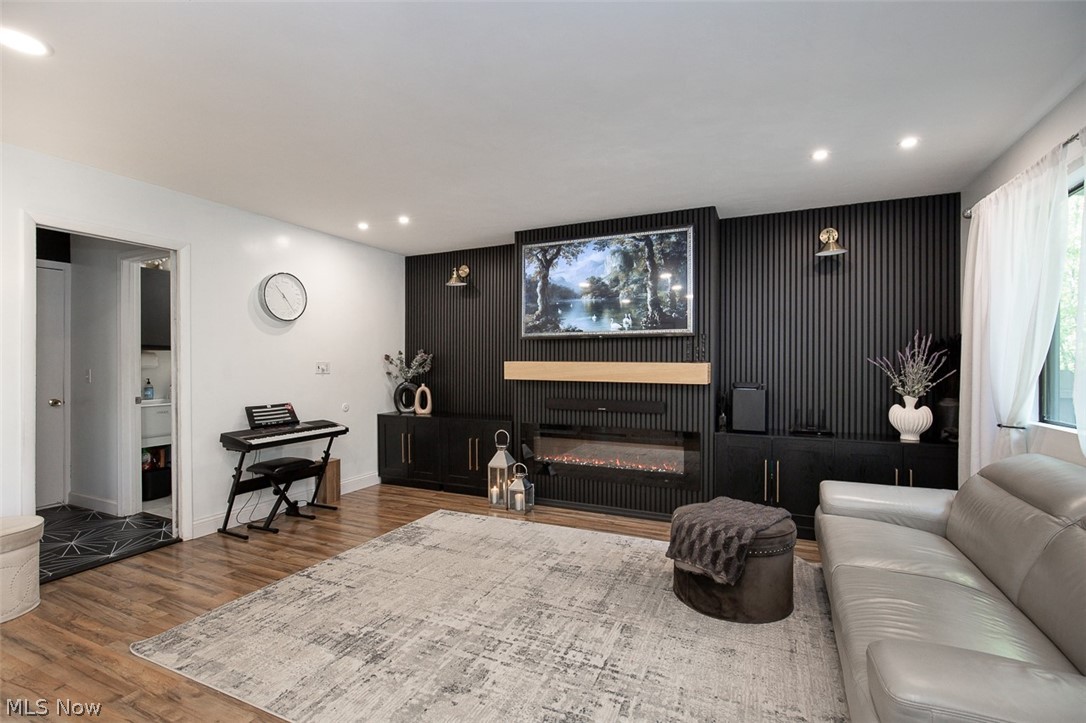 Hunting Meadows - Residential