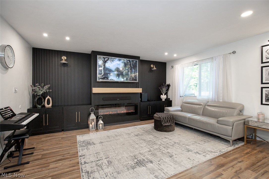Hunting Meadows - Residential
