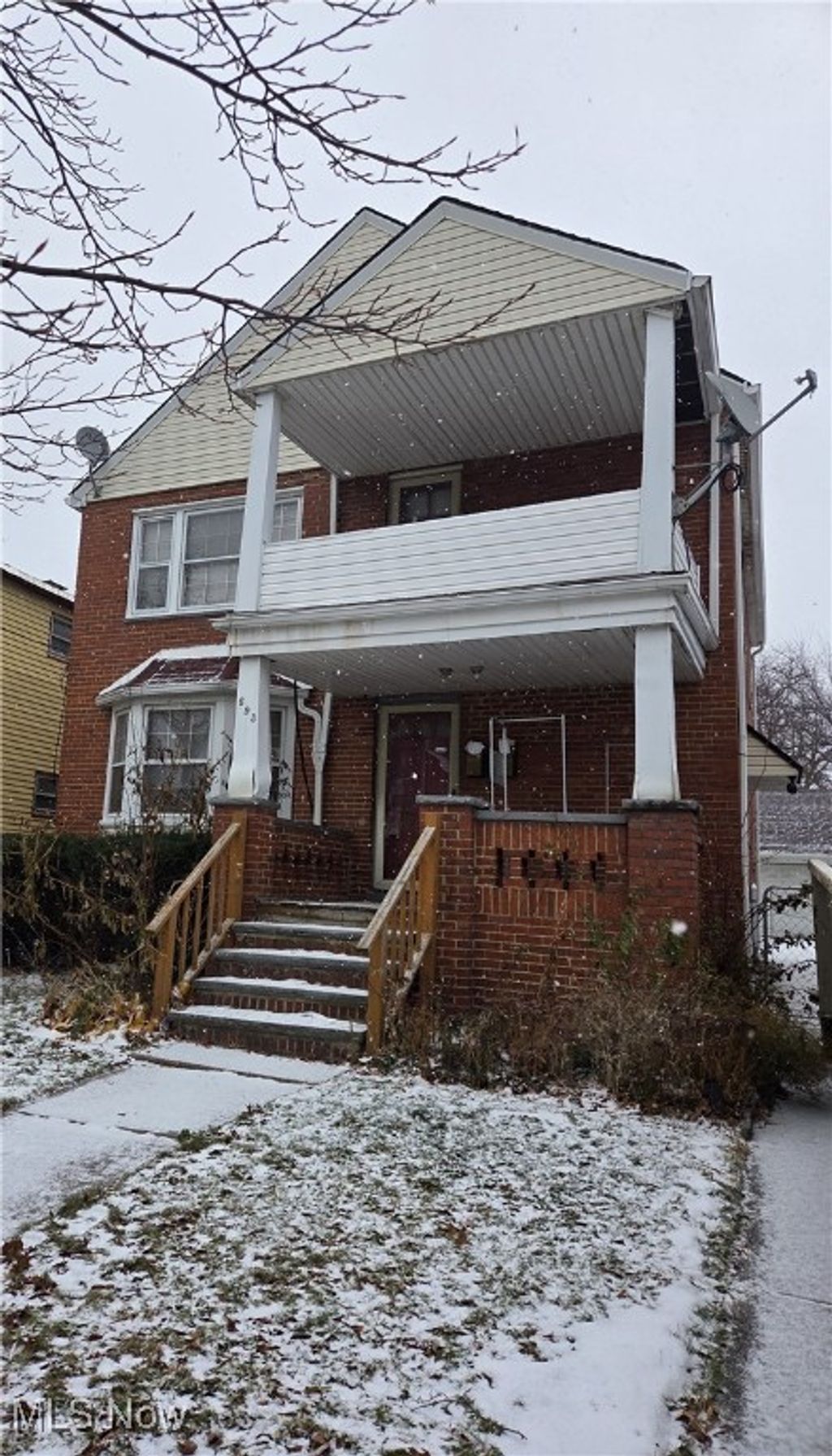 Photo of 693 E 160th Street, Cleveland, OH 44110 (MLS # 5177792)