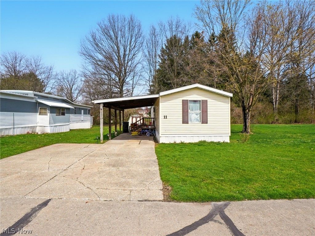 Photo of 11 Caroll Avenue, Orwell, OH 44076 (MLS # 5192356)