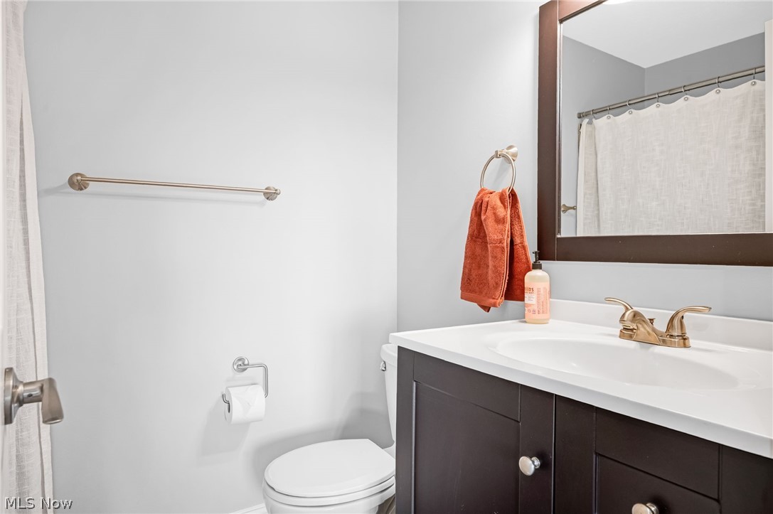 Lake Edge / West Chateau Condo - Residential