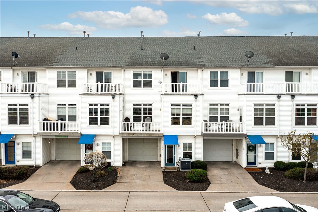 Harbor Walk/Black River - Residential