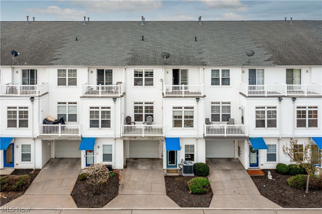 Harbor Walk/Black River - Residential