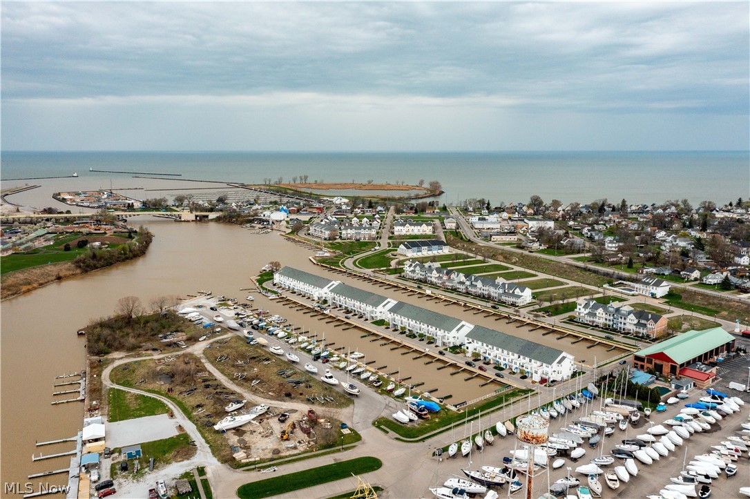 Harbor Walk/Black River - Residential