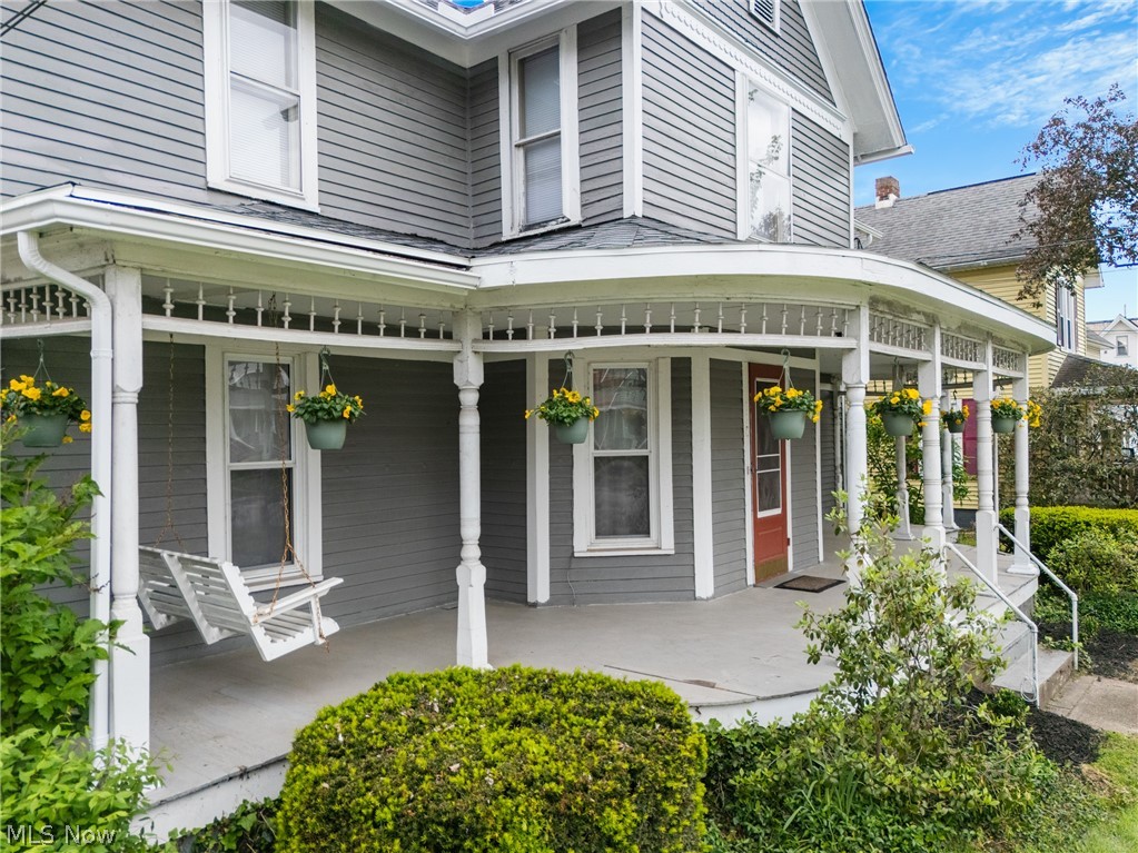 198 E Main Street