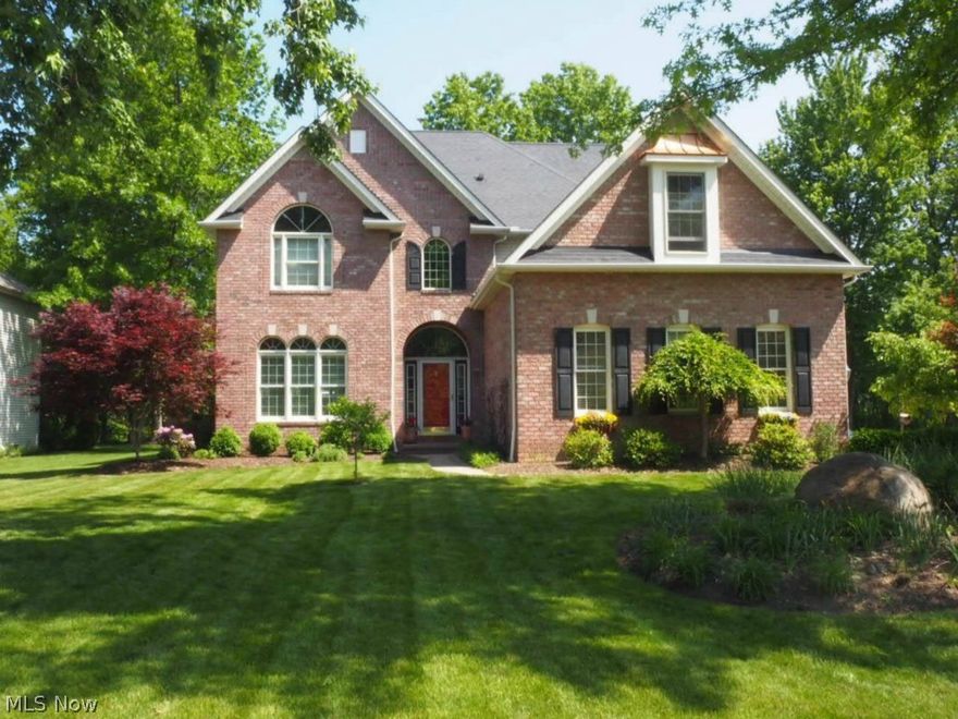 Fantastic Custom built home by Bennett in Parkland Estates. Quality Throughout! Gourmet kitchen with granite counters, gas cooktop with direct vent exhaust fan, double oven, center island has stainless steel preptop! Two story family rm with custom built masonry fireplace & bamboo flr. Formal living & dining rm with hardwood flr and crown molding. First floor bedroom or den with full bath & bamboo flr. Master suite has double vanity with separate shower, soaking tub and walk-in closets. Second floor has a total of 4 bedrooms with separate laundry rm. Security system. 12x10 shed for extra storage. Neighborhood also has a 45 acre park with walking trails, playground and pavilion.