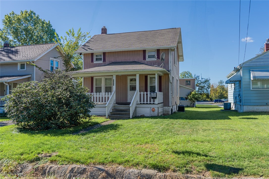 Welcome to this delightful colonial featuring 2 bedrooms and 1.5 baths, just 8 minutes from the beautiful Portage Lakes. This home offers a unique opportunity to create your dream space, with hardwood flooring waiting beneath the carpet, ready to be finished once uncovered. The spacious 2.5-car detached garage provides storage and workshop space. New furnace and central air in 2009, newer windows in 2010, and some furniture will remain with the sale of the home. Imagine the possibilities for customizing this home to fit your lifestyle! Whether you're looking to enjoy nearby recreational activities or simply appreciate the tranquility of the area, this property is a fantastic find. Don’t miss your chance to make it your own!