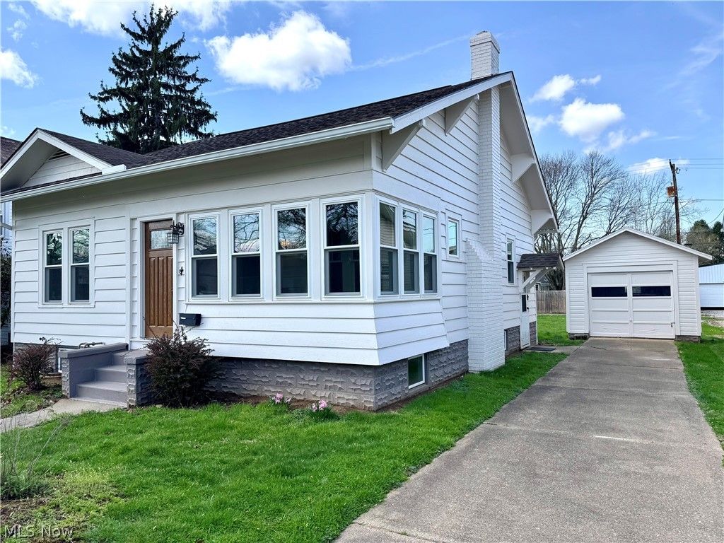 Photo of 486 Mckinley Avenue, Newcomerstown, OH 43832 (MLS # 5198756)