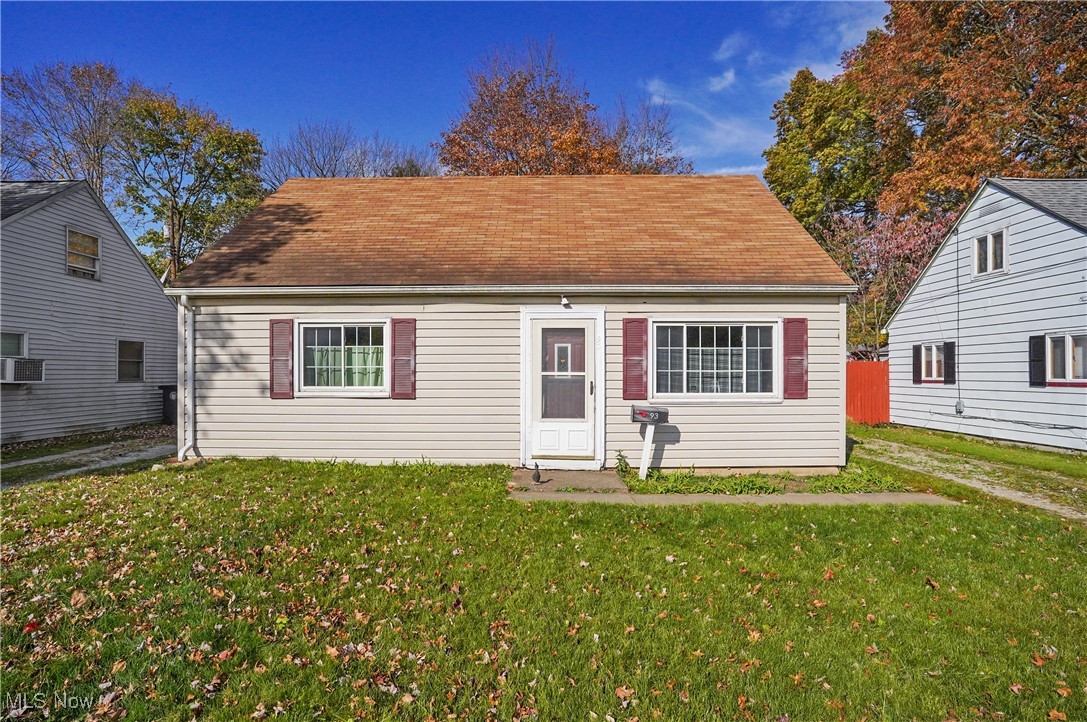 Welcome to this 3 bedroom, 1 bath, diamond in the rough! With 2 bedrooms and the laundry on the main floor, this home is ready for one floor living! Need a little extra room? The upstairs offers a huge 3rd bedroom. Whether you are an investor or a handy home buyer, this home is just waiting for you to show up with some TLC! Looking for a fix and flip? Look no further. So many possibilities with this one! Call for a showing today!!
