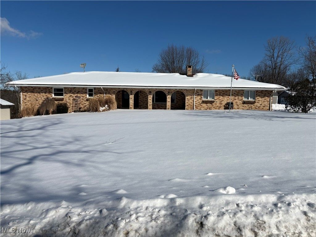 Photo of 71 Trails End Rd, Toronto, OH 43964 (MLS # 5183596)