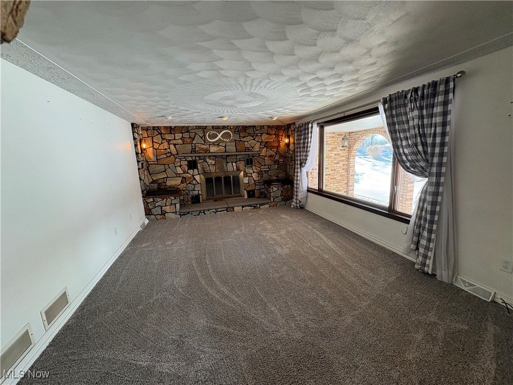 Photo of 71 Trails End Rd, Toronto, OH 43964 (MLS # 5183596)