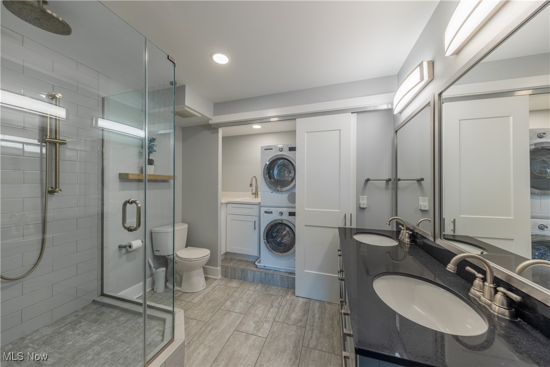 One Bratenahl Place Condo - Residential