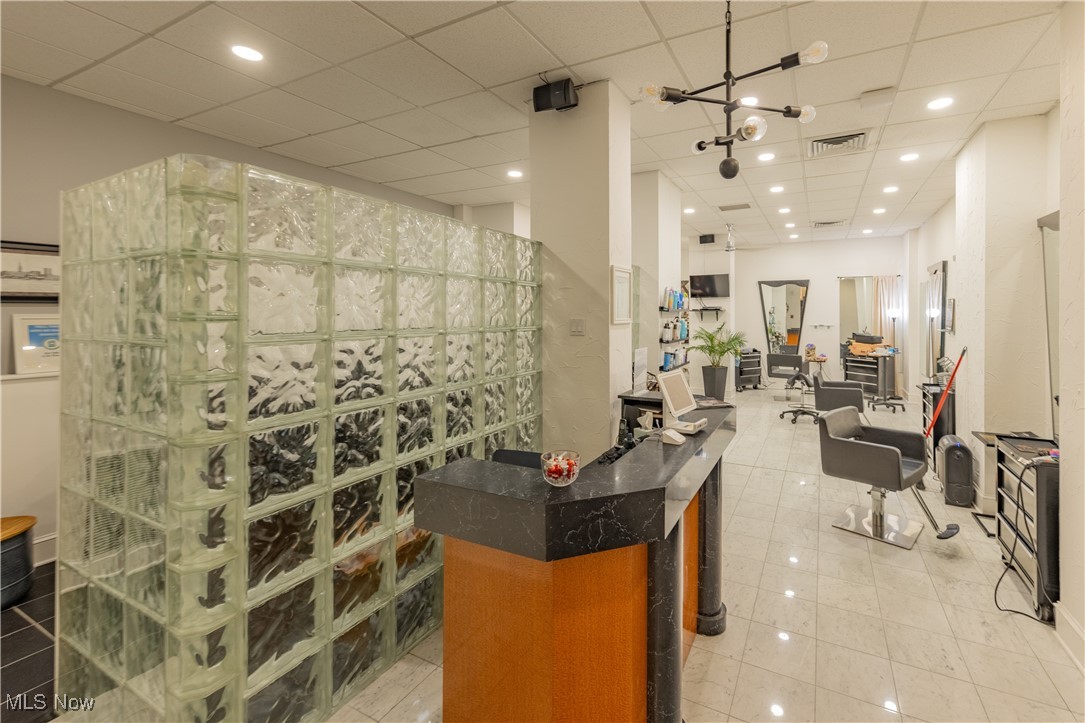 One Bratenahl Place Condo - Residential